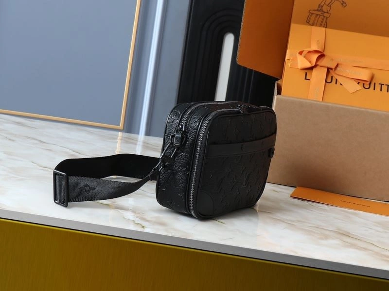 Breathable Louis Vuitton Satchel Bags 88582