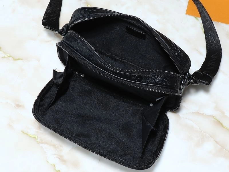 Breathable Louis Vuitton Satchel Bags 88582