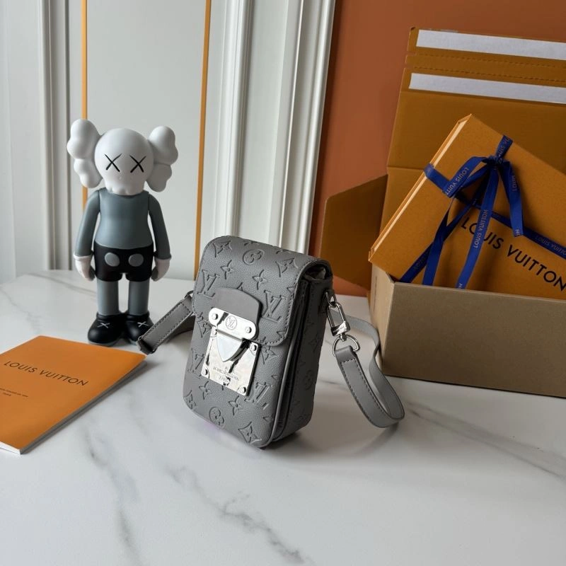 Resilient Louis Vuitton Satchel Bags 88547