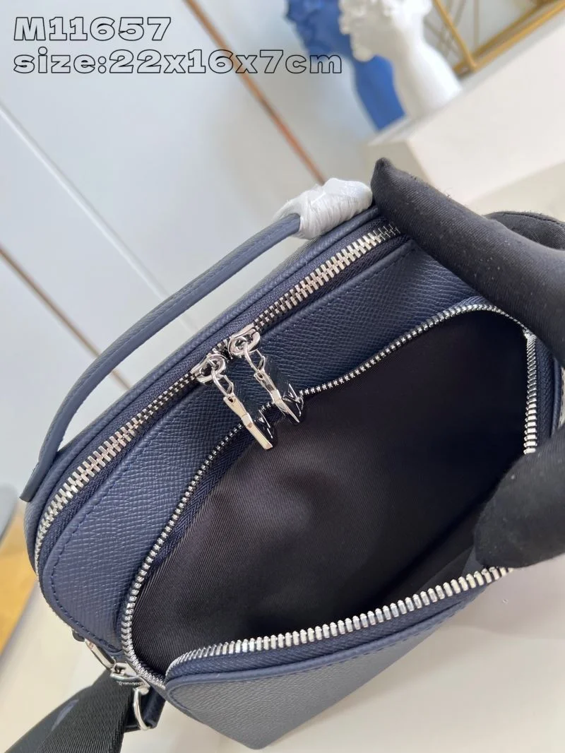 Unisex Louis Vuitton Satchel Bags 41184