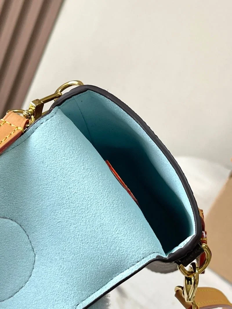 Louis Vuitton Satchel Bags Casual 41220