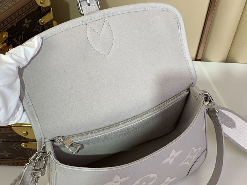 Supportive Louis Vuitton Satchel Bags 40542