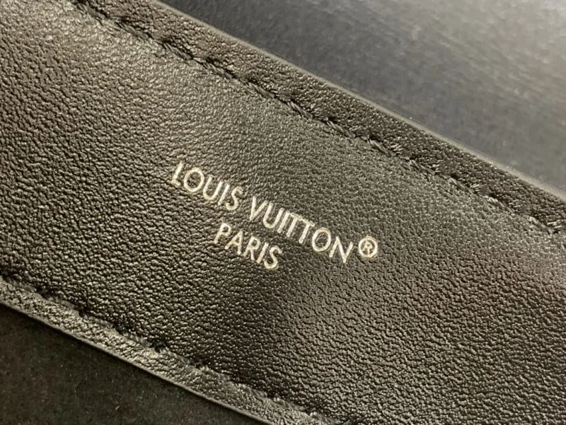 SoftTouch Louis Vuitton Satchel Bags 40534