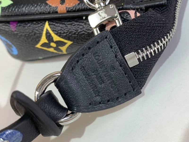 Thermal Louis Vuitton Satchel Bags 40571