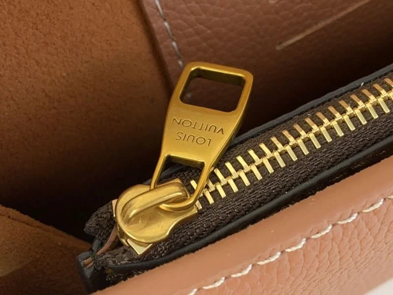 Sustainable Louis Vuitton Satchel Bags 40522