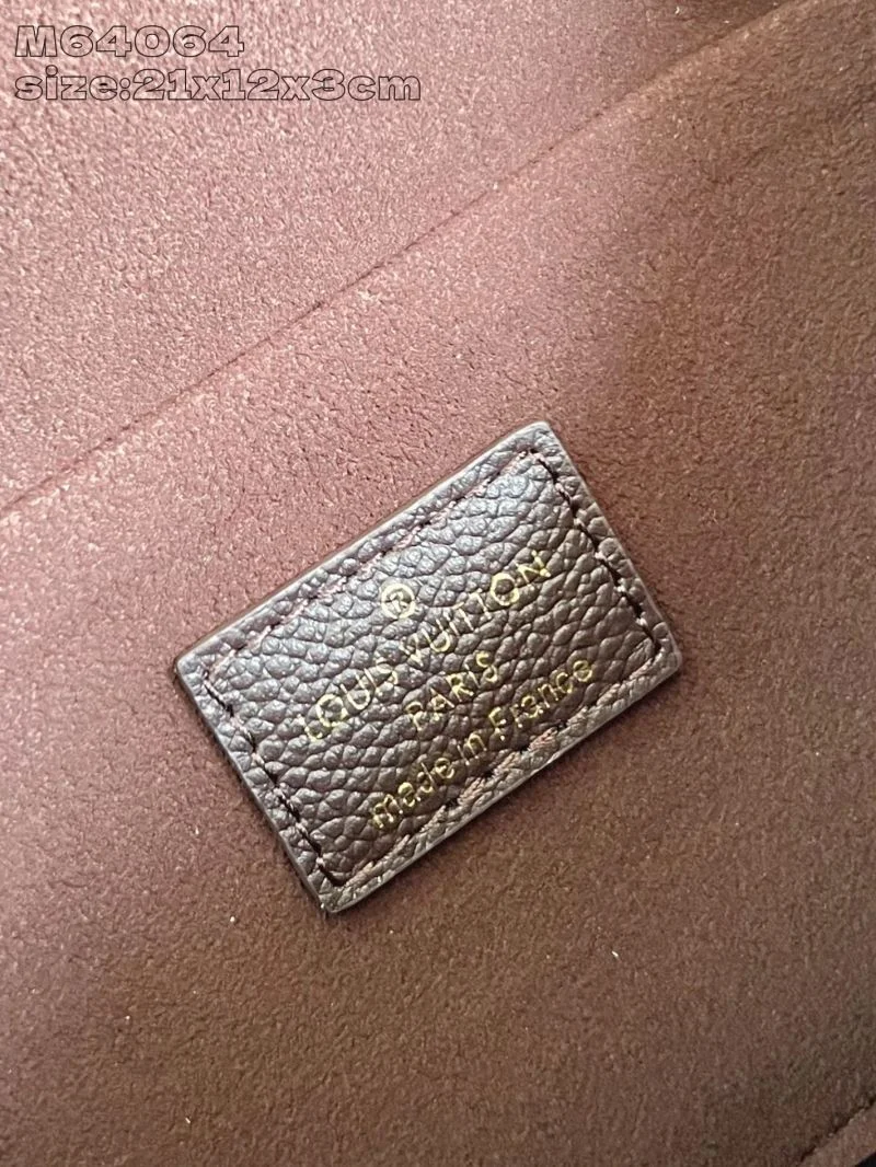 Minimalist Louis Vuitton Satchel Bags 40481