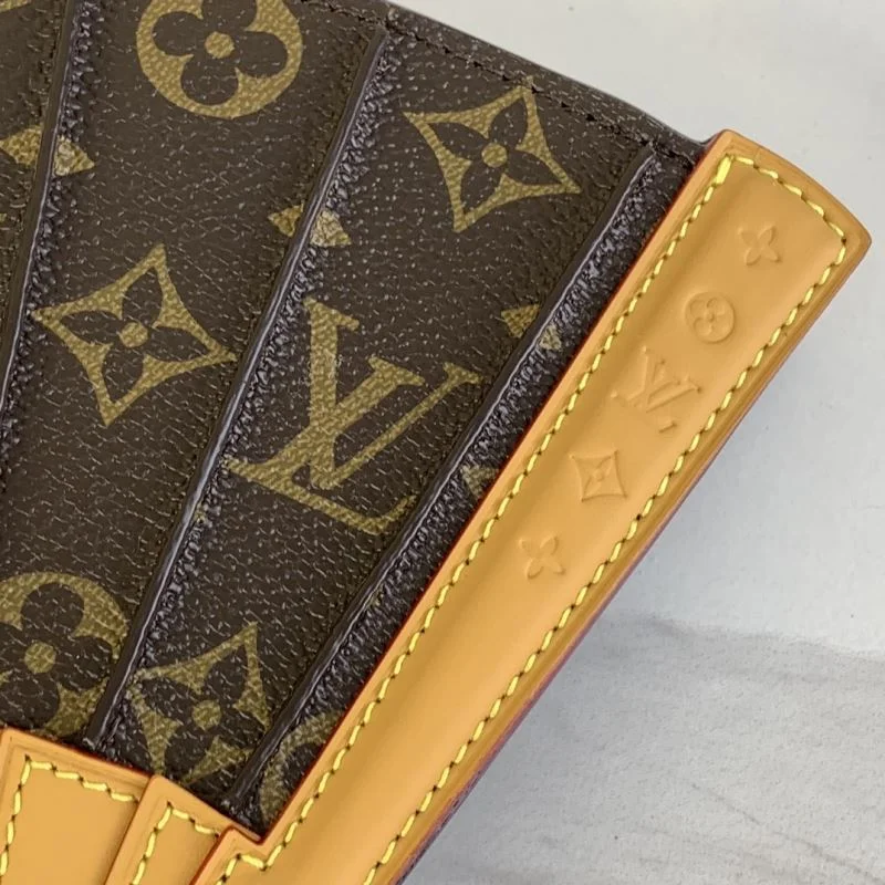 Fashionable Louis Vuitton Satchel Bags 40472