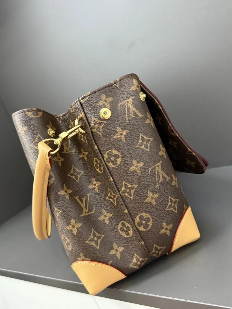 Breathable Louis Vuitton Satchel Bags 40478