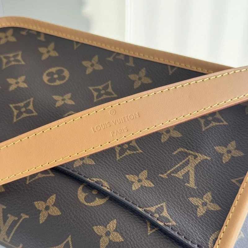Sustainable Louis Vuitton Satchel Bags 49268