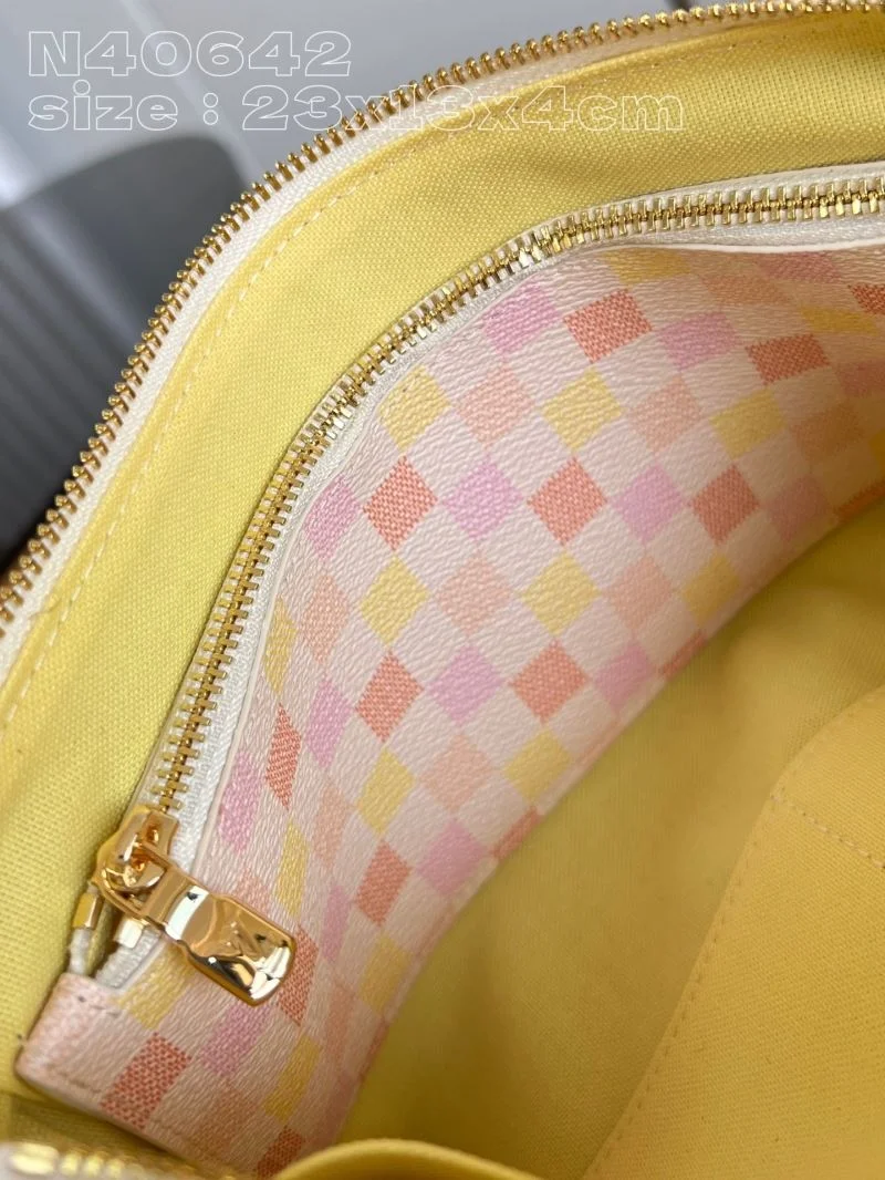 Louis Vuitton Satchel Bags Snug 49217