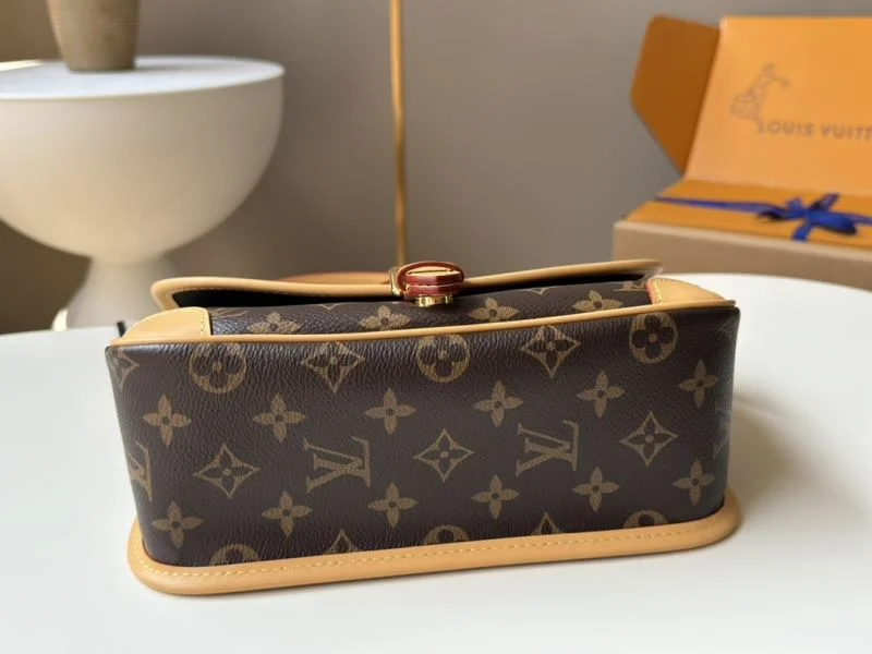SmoothTexture Louis Vuitton Satchel Bags 49185