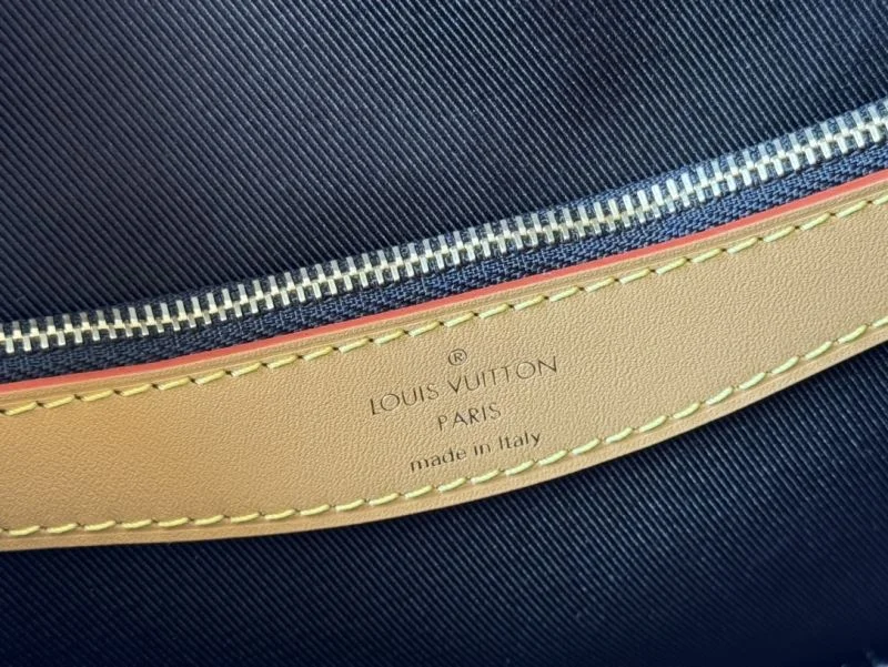 SmoothTexture Louis Vuitton Satchel Bags 49185
