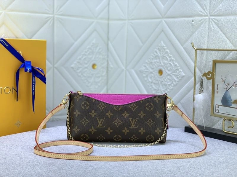 MoistureWicking Louis Vuitton Satchel Bags 79769