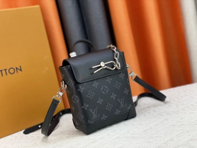 Louis Vuitton Satchel Bags Unisex 79733