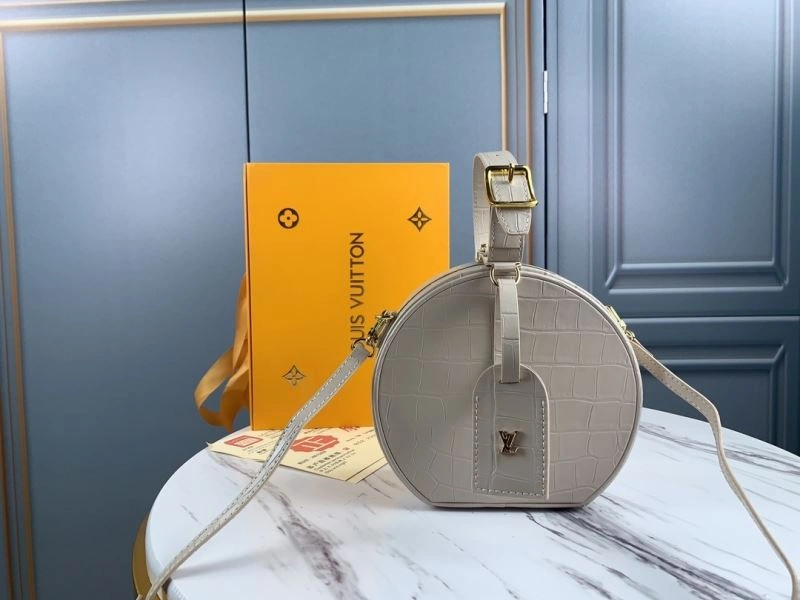 Louis Vuitton Satchel Bags Attractive 79715