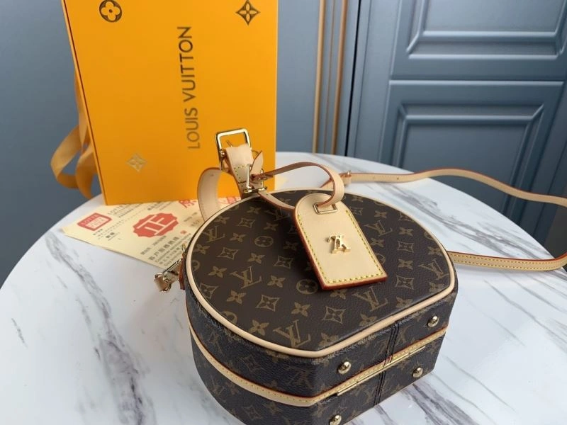 Louis Vuitton Satchel Bags Sustainable 79712