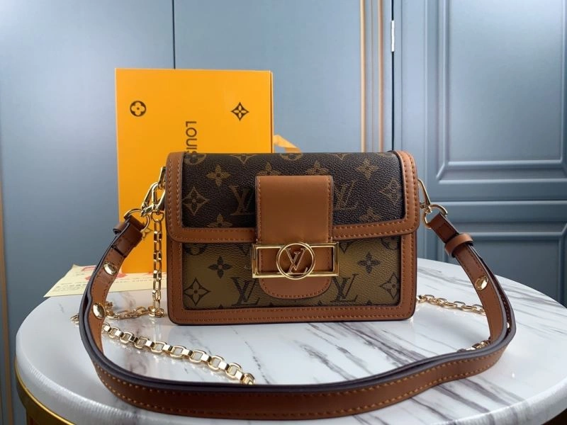Louis Vuitton Satchel Bags Minimalist 79691