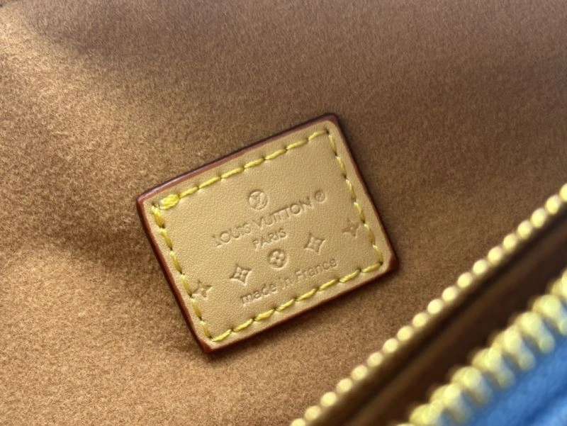 Louis Vuitton Satchel Bags Stylish 79682