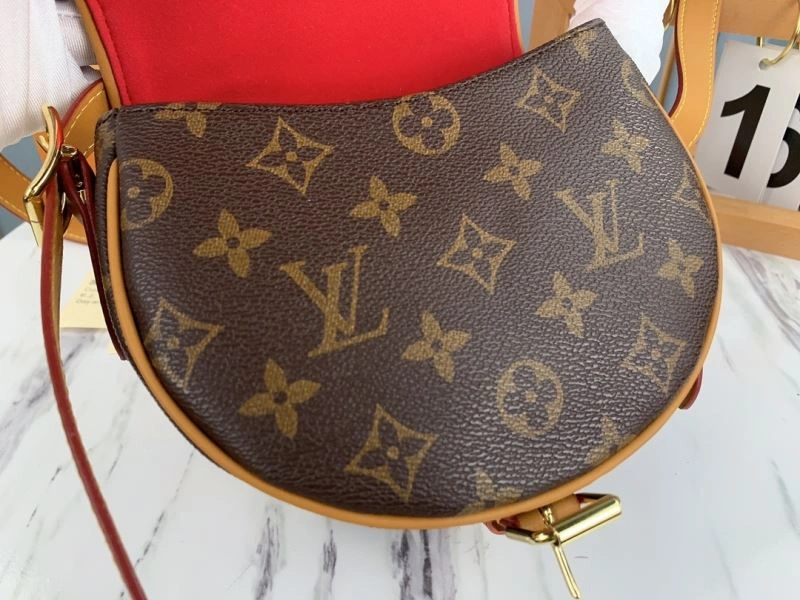 EasyCare Louis Vuitton Satchel Bags 79657