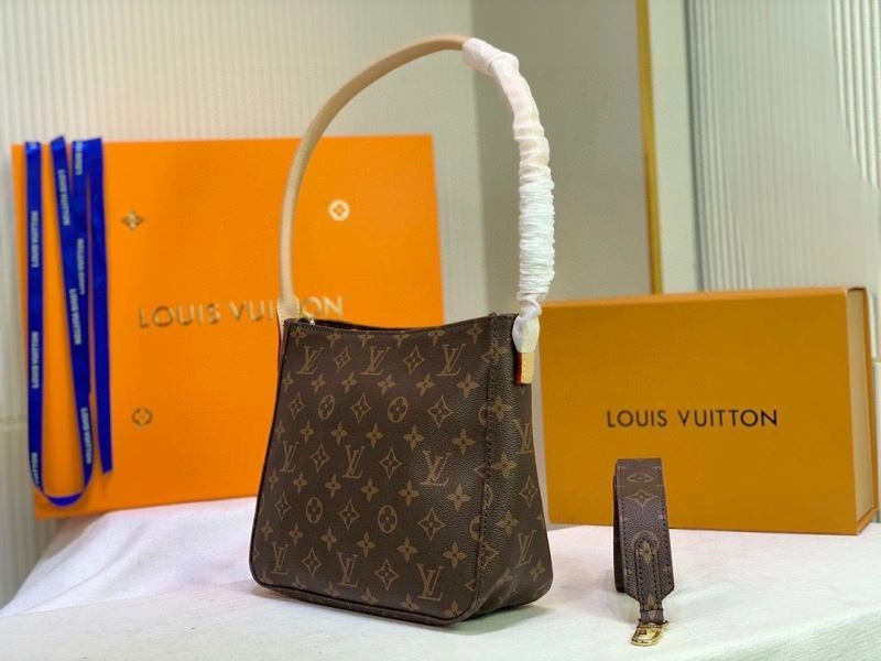 DailyWear Louis Vuitton Satchel Bags 79647