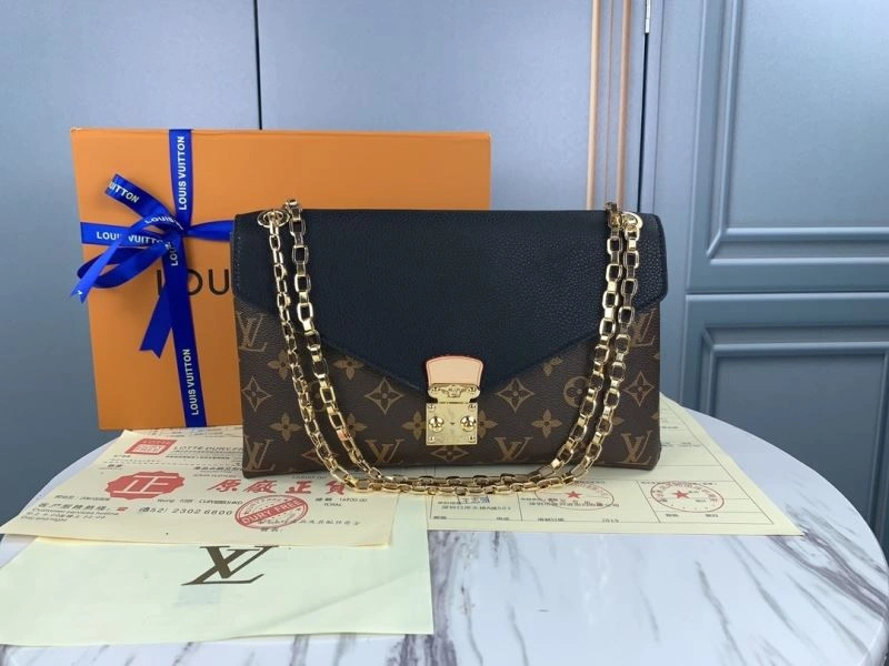 Louis Vuitton Satchel Bags SmoothTexture 79645