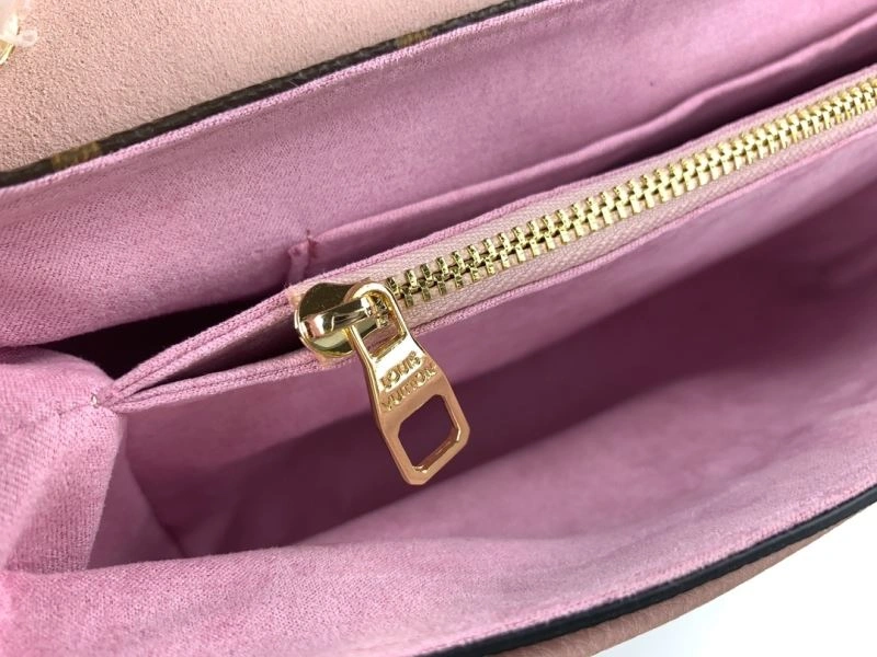 Louis Vuitton Satchel Bags EasyCare 79641