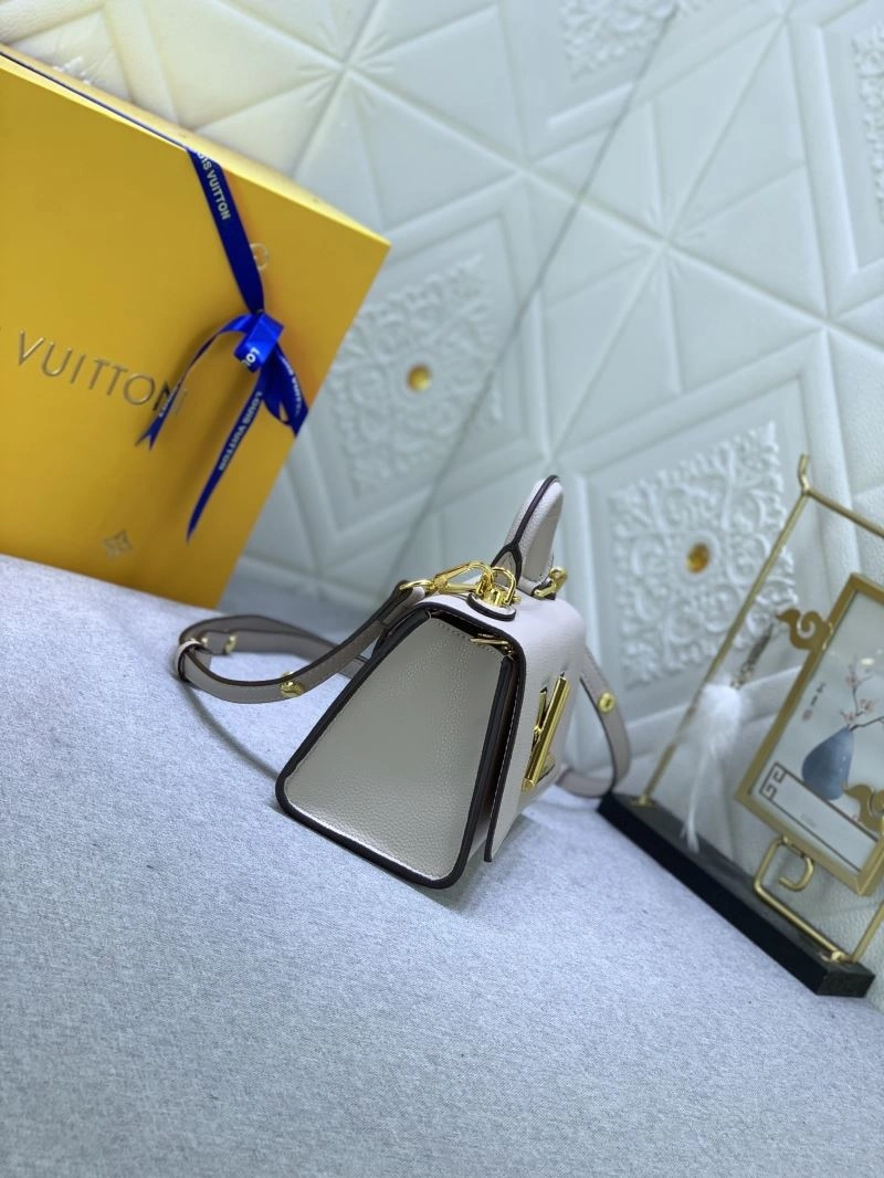 WeatherProof Louis Vuitton Satchel Bags 78902