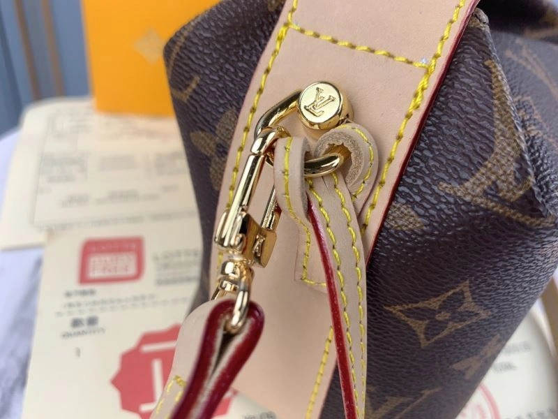 Seasonal Louis Vuitton Satchel Bags 79567