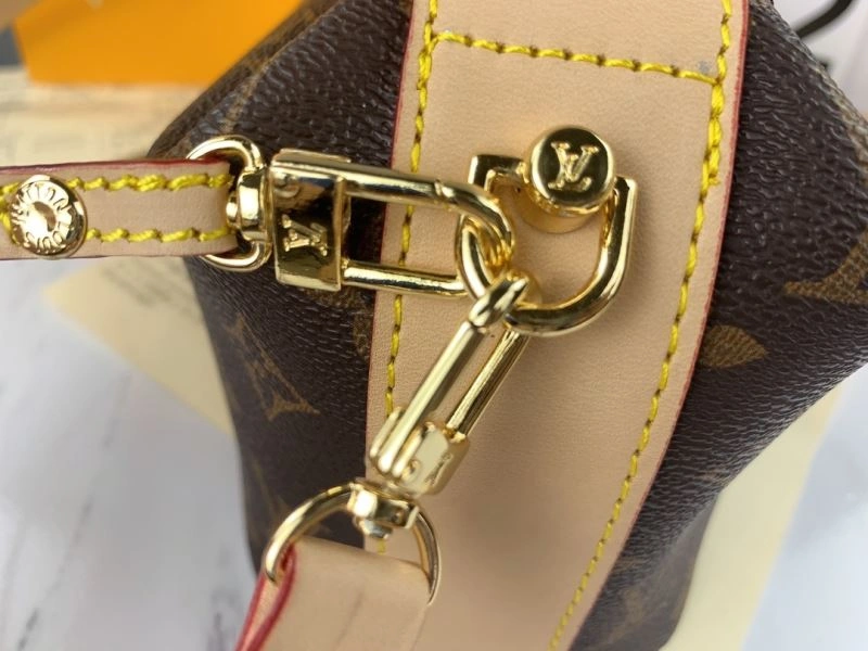 Seasonal Louis Vuitton Satchel Bags 79567