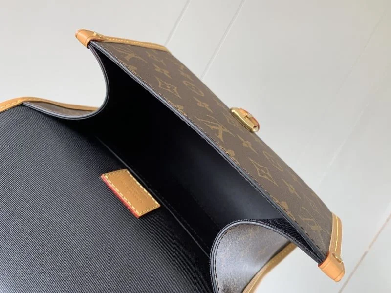 Flexible Louis Vuitton Satchel Bags 39713