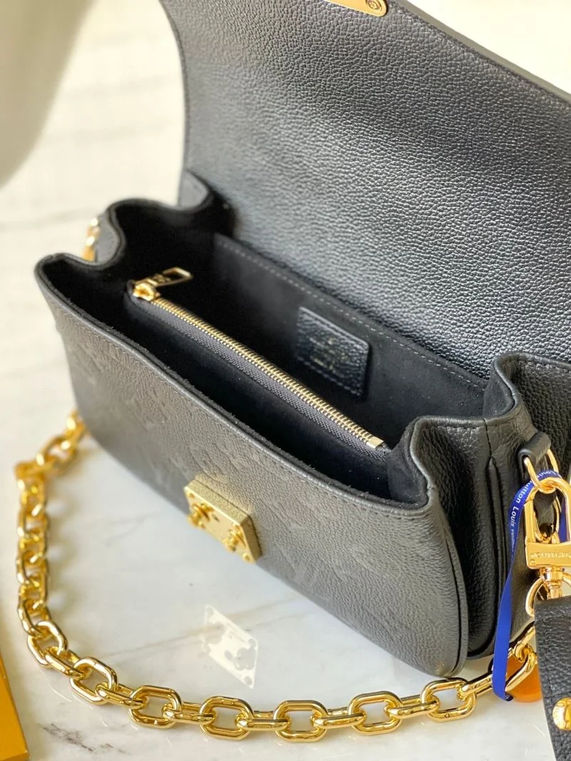 Louis Vuitton Satchel Bags Unisex 39739