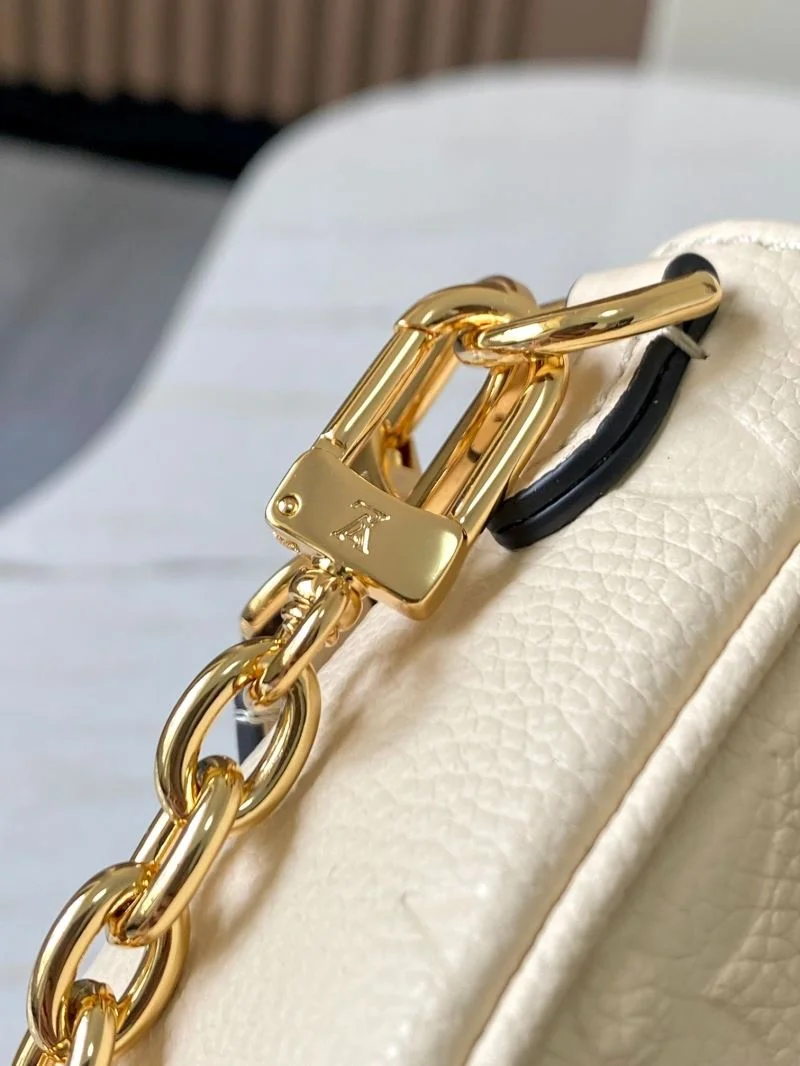 Louis Vuitton Satchel Bags Supportive 39697