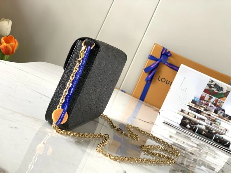Unisex Louis Vuitton Satchel Bags 39731