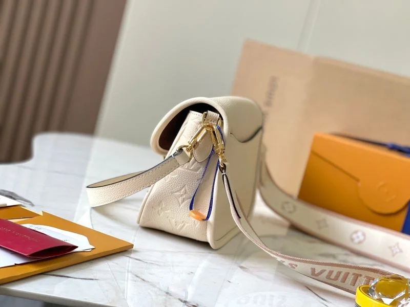 Louis Vuitton Satchel Bags EyeCatching 39680
