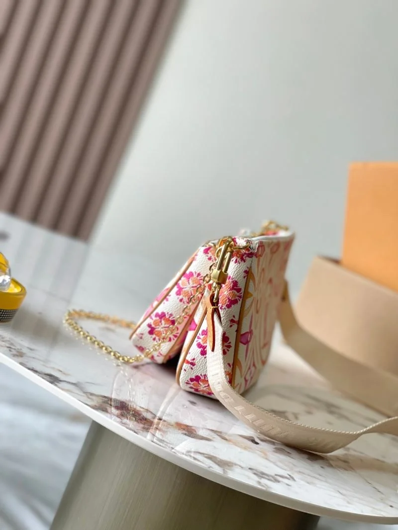 StreetReady Louis Vuitton Satchel Bags 39656