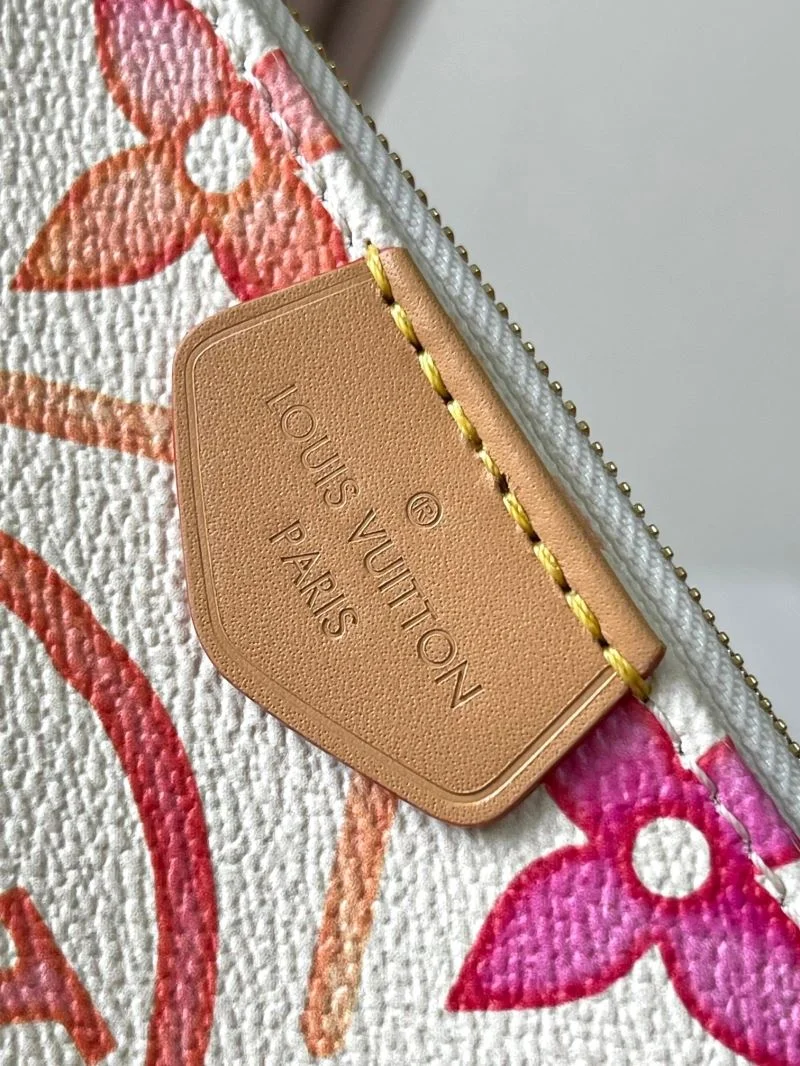 StreetReady Louis Vuitton Satchel Bags 39656