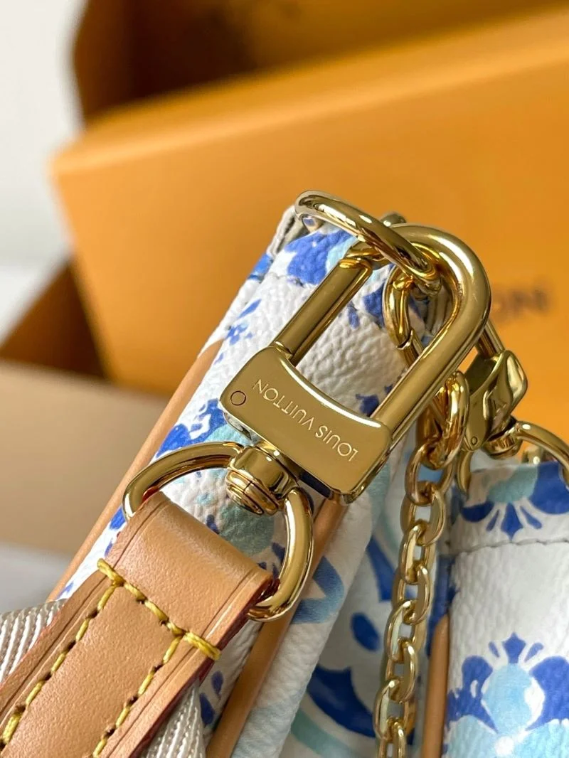 Thermal Louis Vuitton Satchel Bags 39698