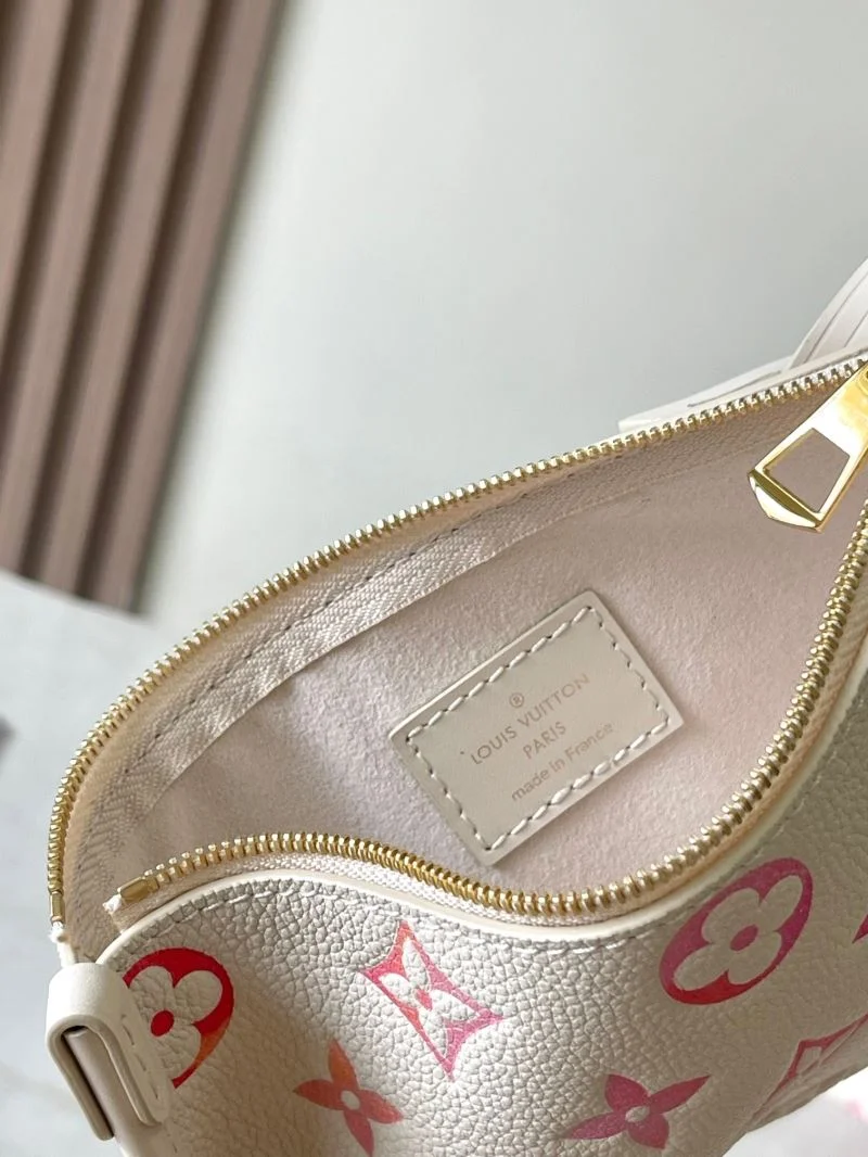 Compact Louis Vuitton Satchel Bags 39642