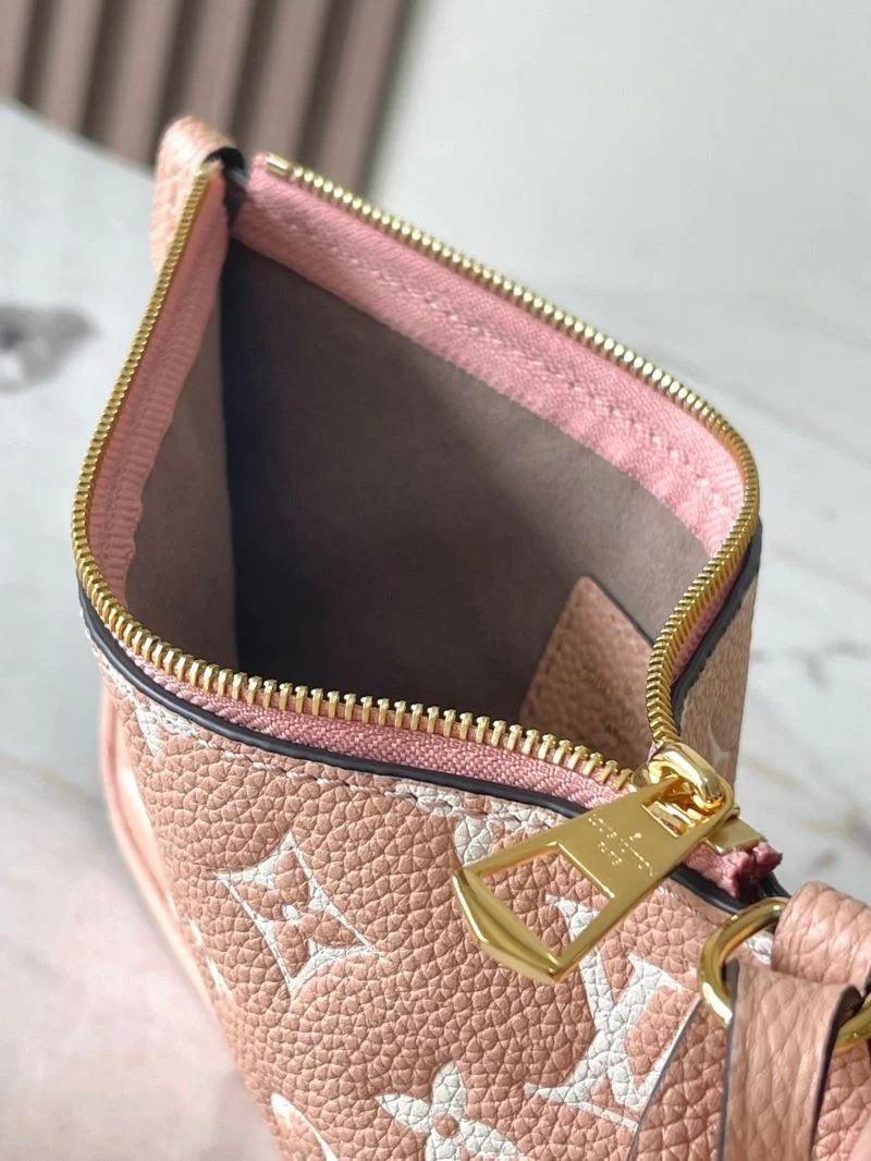 Louis Vuitton Satchel Bags WeatherProof 39644