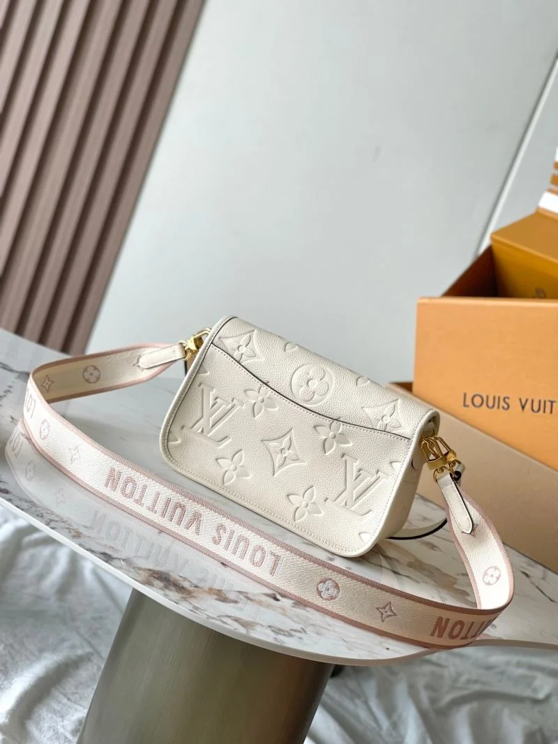 Louis Vuitton Satchel Bags TravelReady 39634