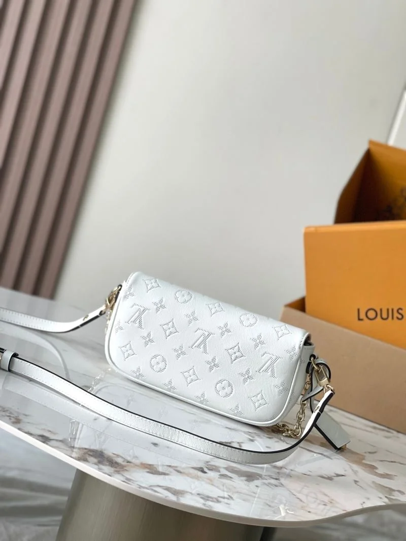 Louis Vuitton Satchel Bags Vibrant 39619