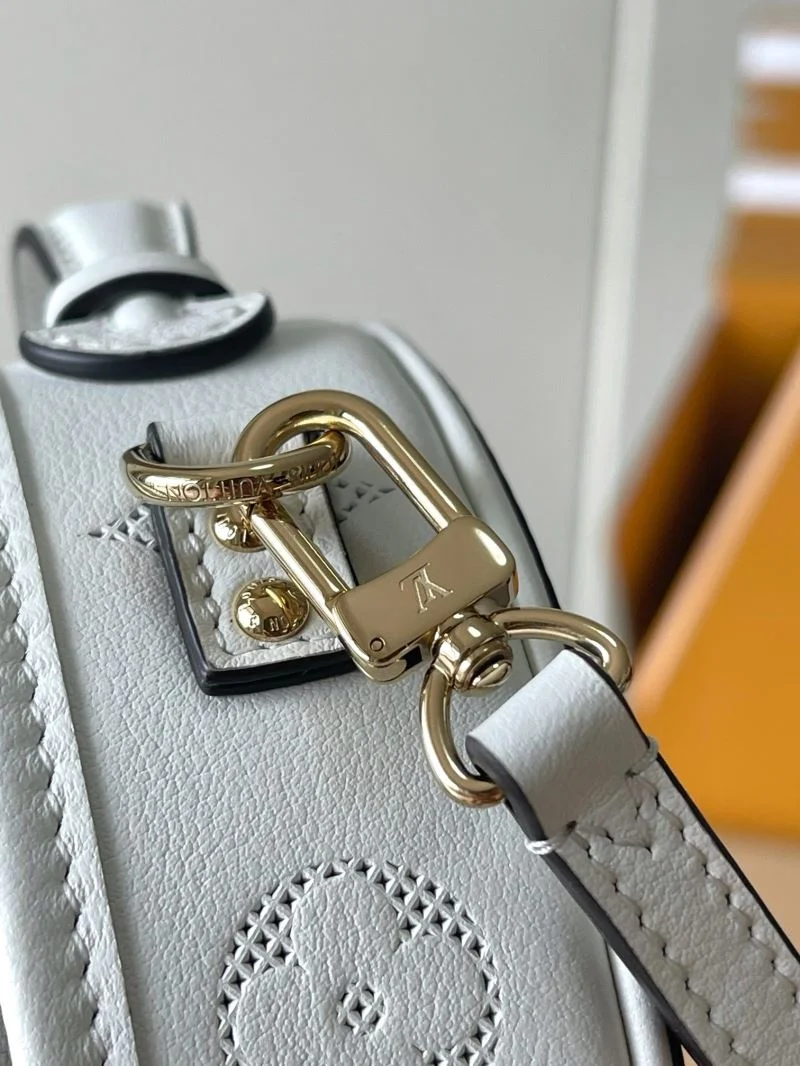Louis Vuitton Satchel Bags OdorResistant 39657