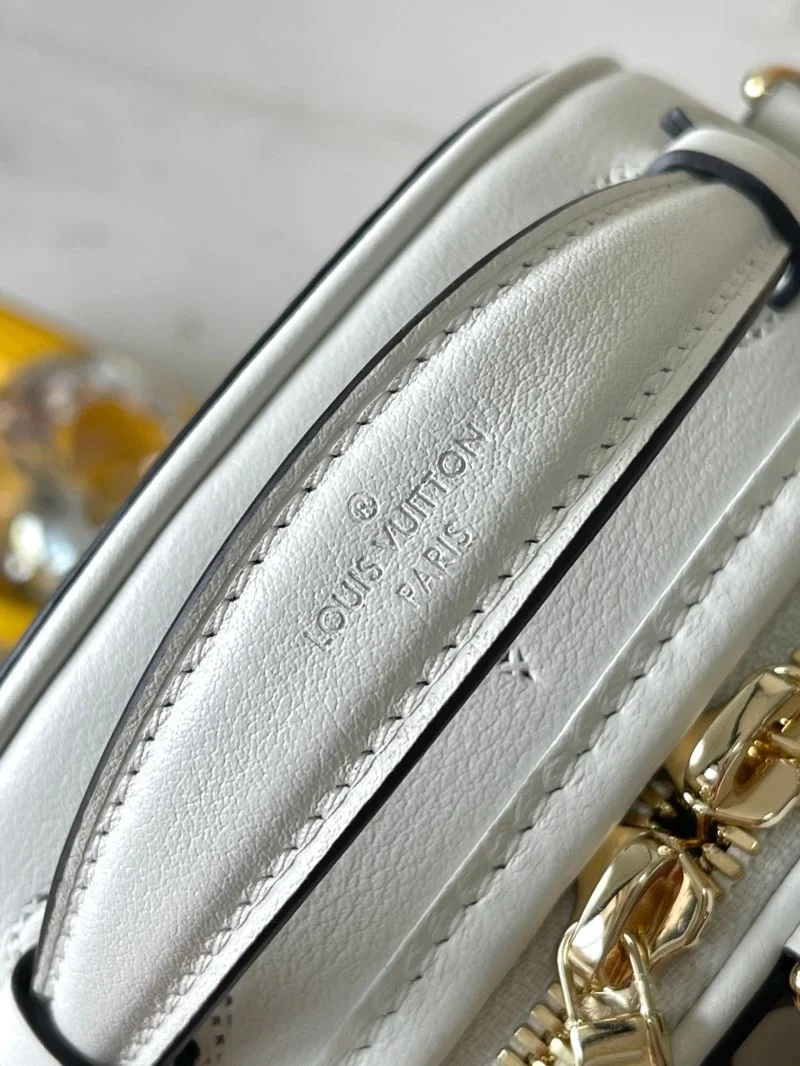 Louis Vuitton Satchel Bags OdorResistant 39657