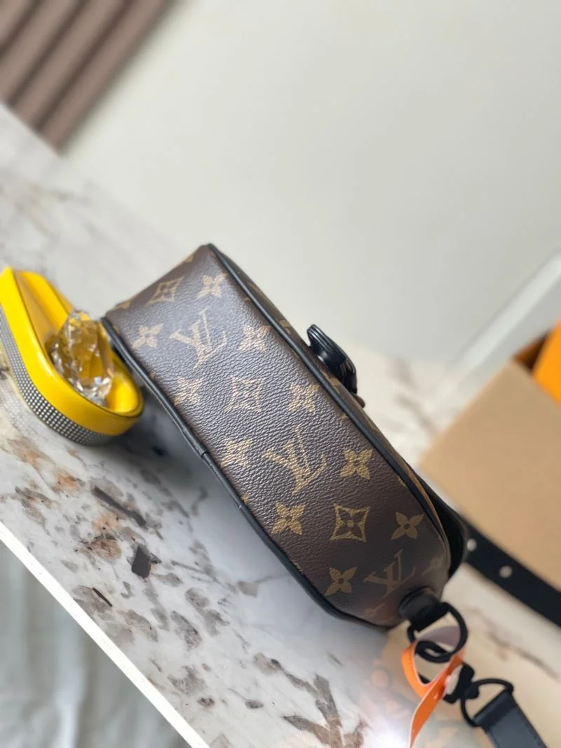 Louis Vuitton Satchel Bags Sporty 39601