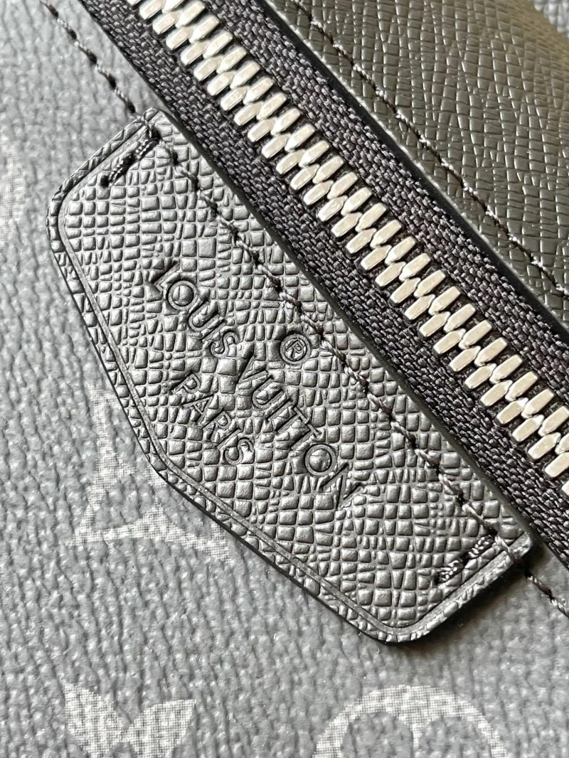 Louis Vuitton Satchel Bags Unisex 39597