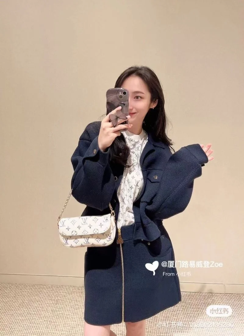 Supportive Louis Vuitton Satchel Bags 39585