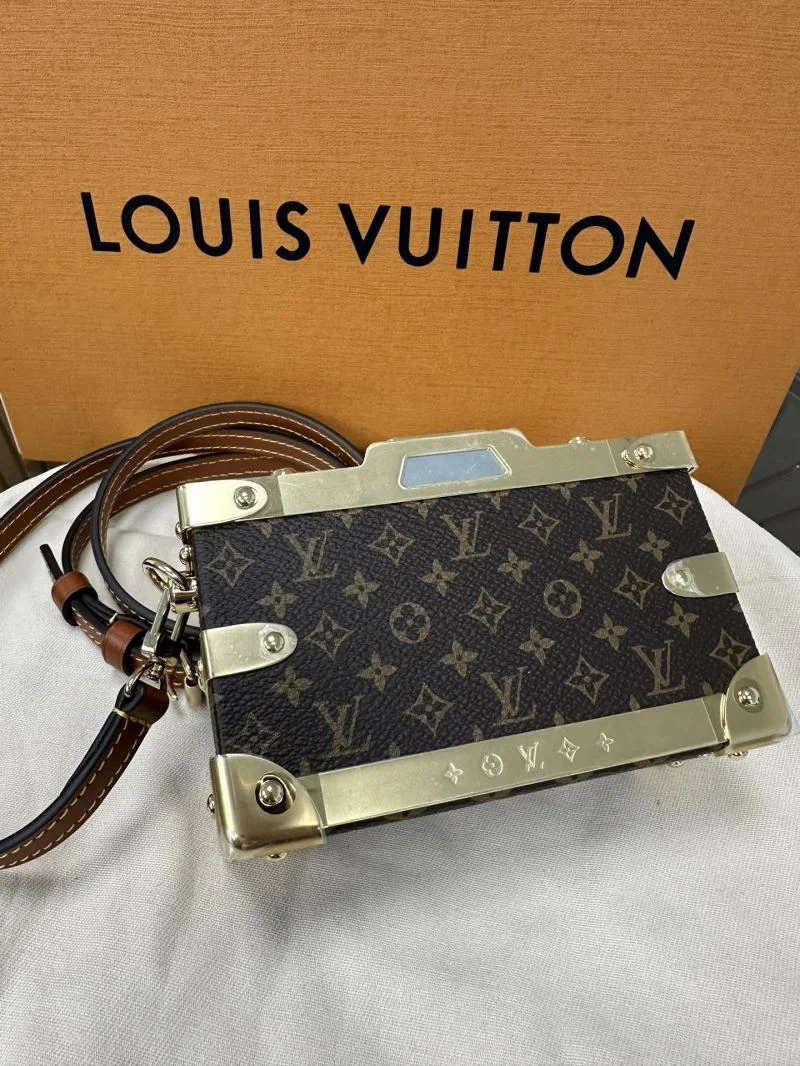 Louis Vuitton Satchel Bags Sleek 39584