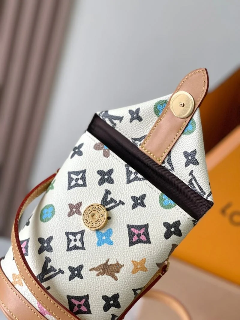 OdorResistant Louis Vuitton Satchel Bags 39629