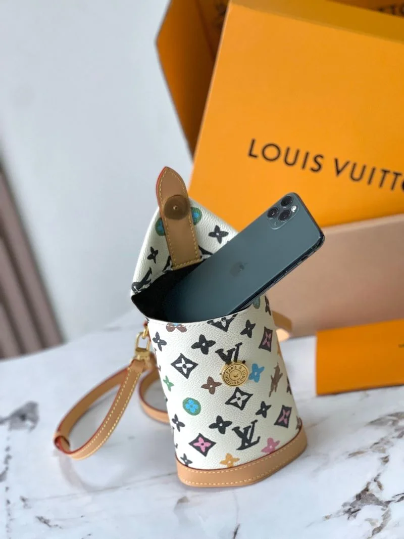 OdorResistant Louis Vuitton Satchel Bags 39629