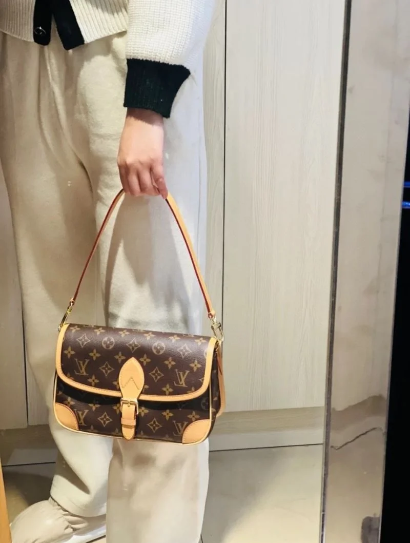 Attractive Louis Vuitton Satchel Bags 39575